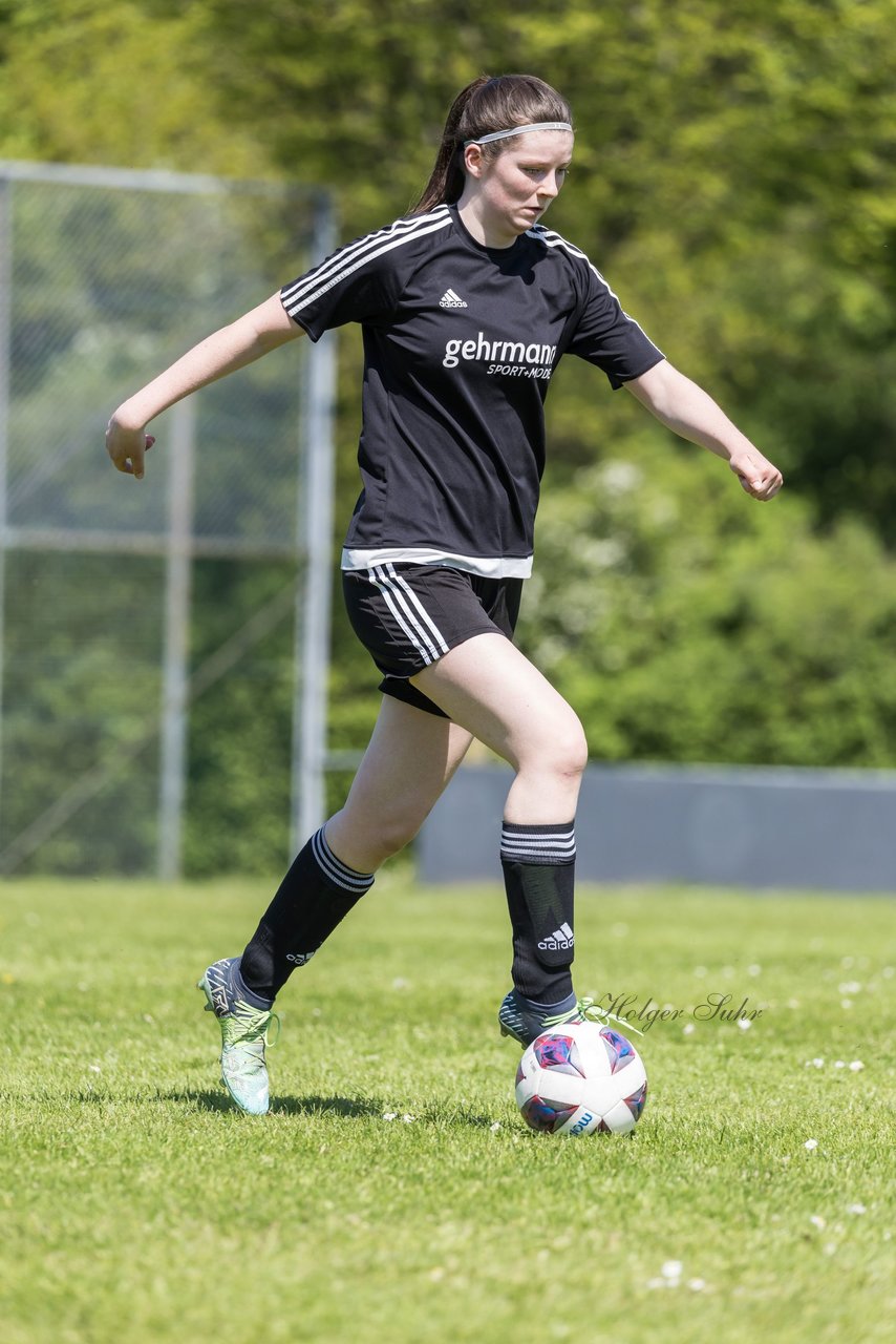 Bild 96 - F SV Henstedt Ulzburg - SV Fortuna Boesdorf : Ergebnis: 3:1